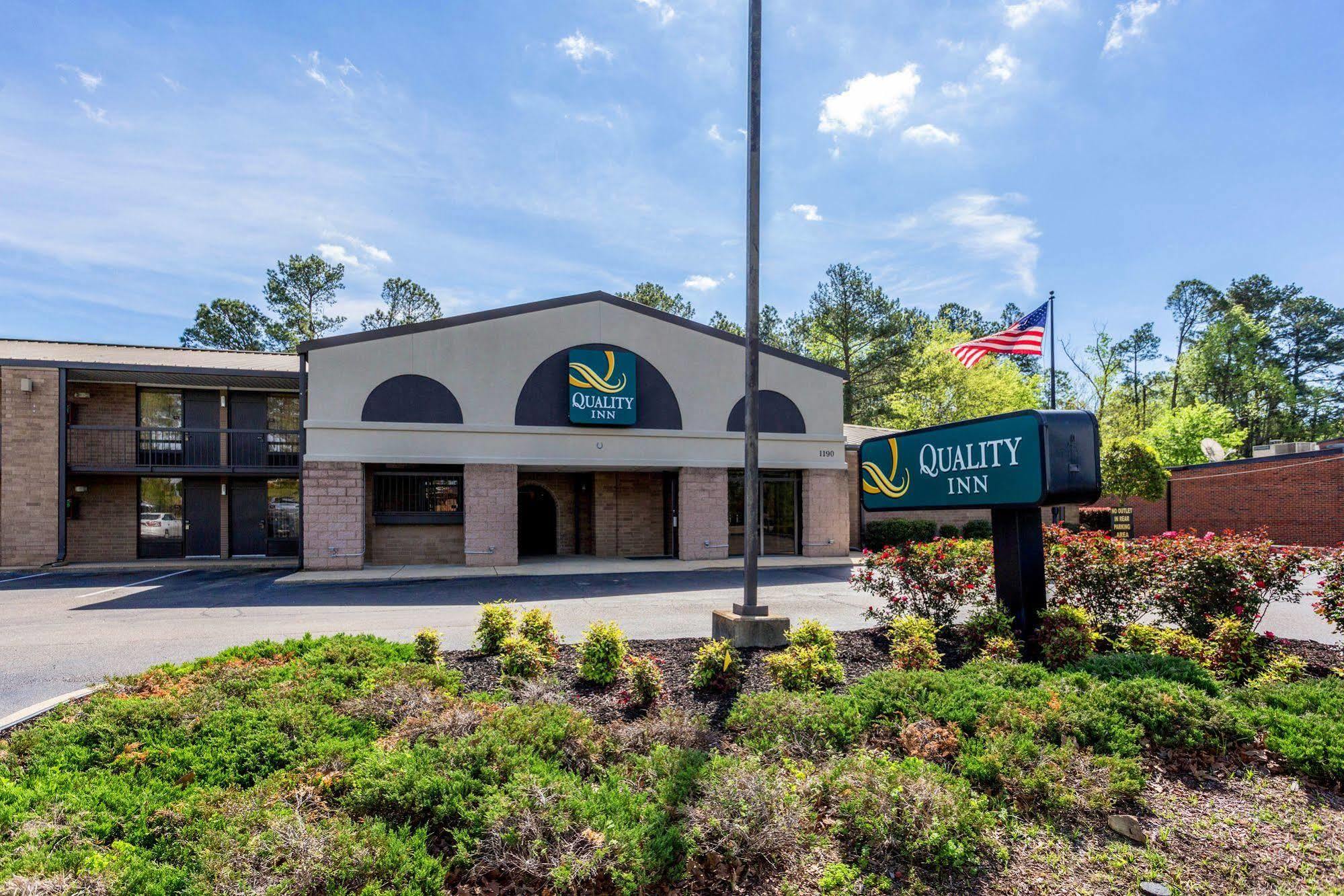 Quality Inn Tupelo Exterior foto